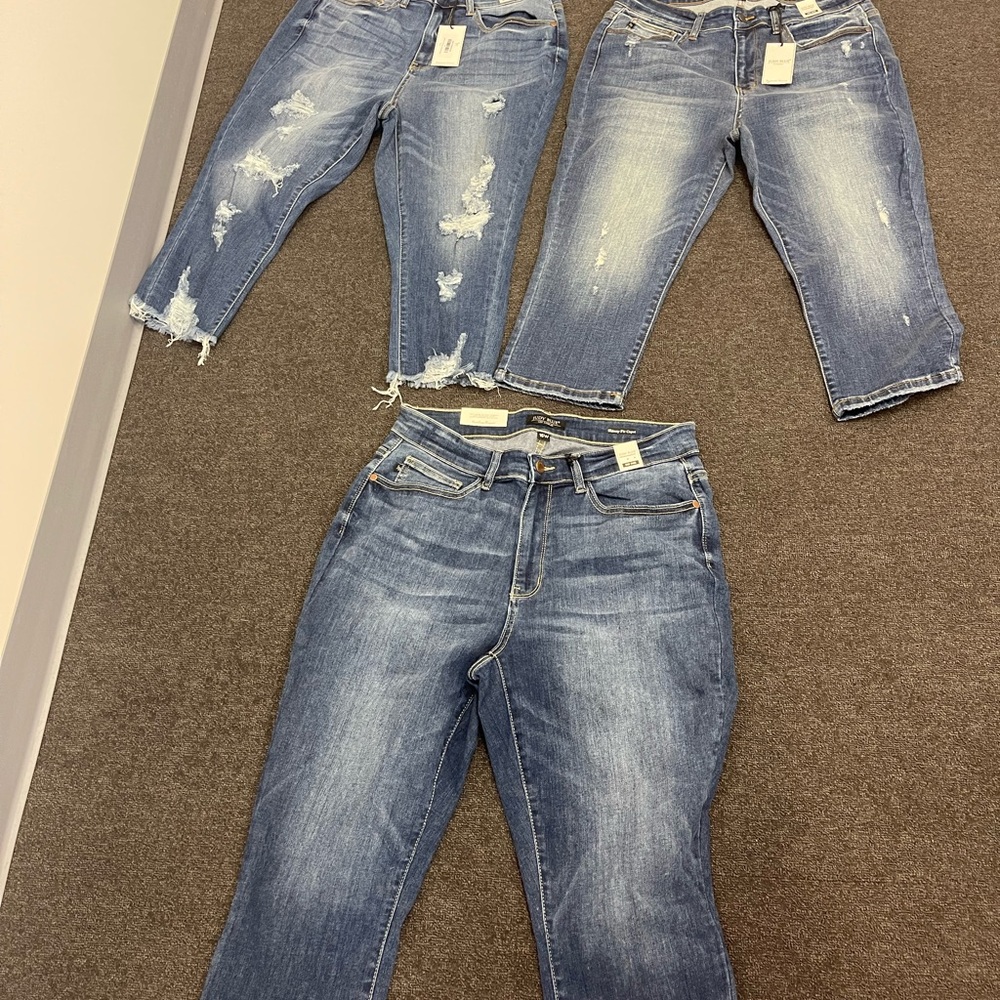 Judy blue capri